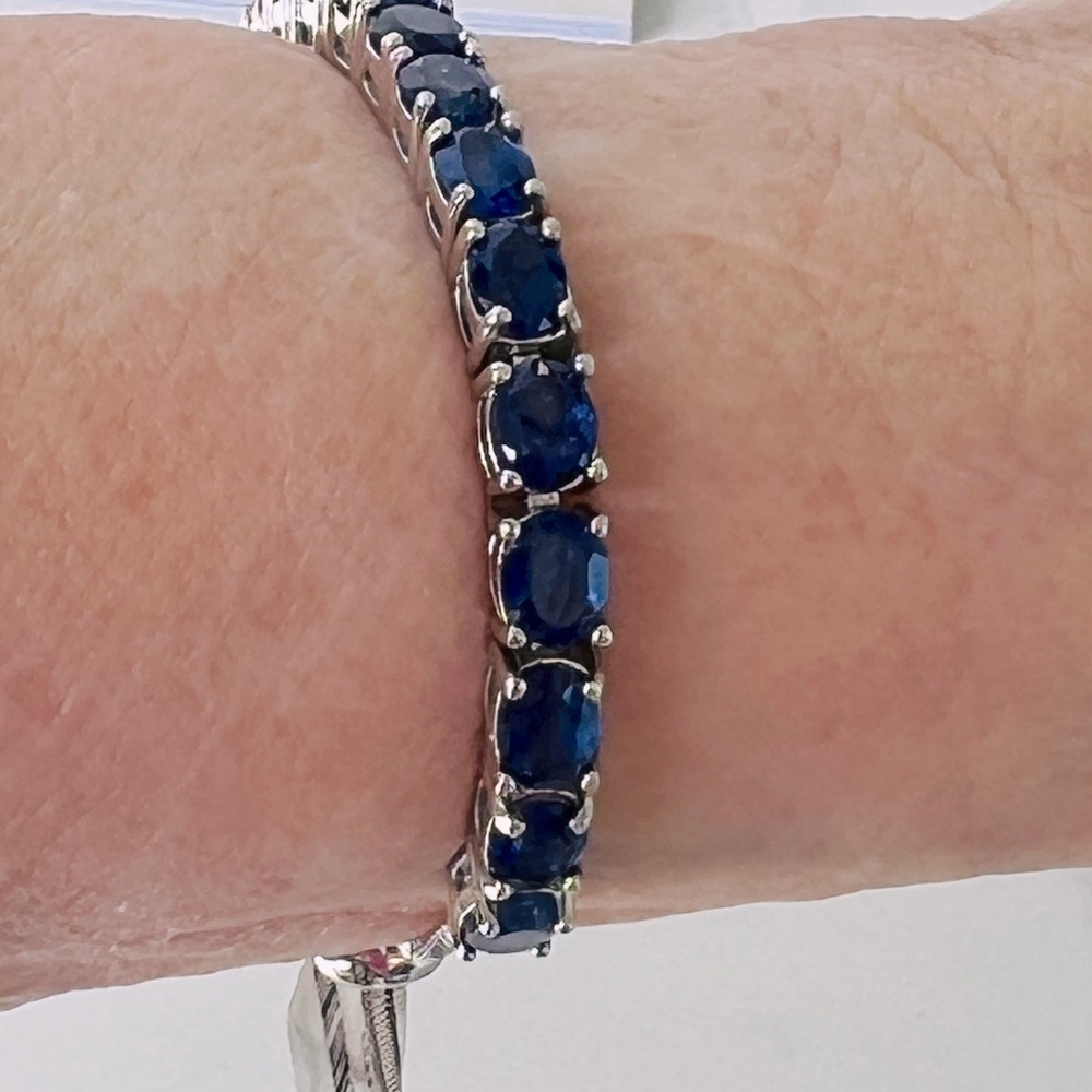 Natural AAA Royal Blue Sapphire Bolo Bracelet. BRAND NEW! Authentic Sapphires!